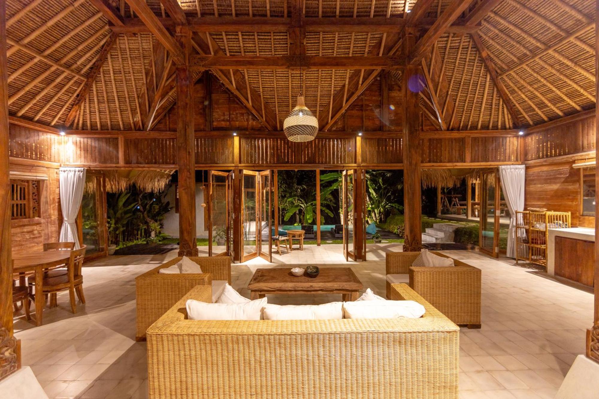 Rumah Guci Ubud  Bagian luar foto