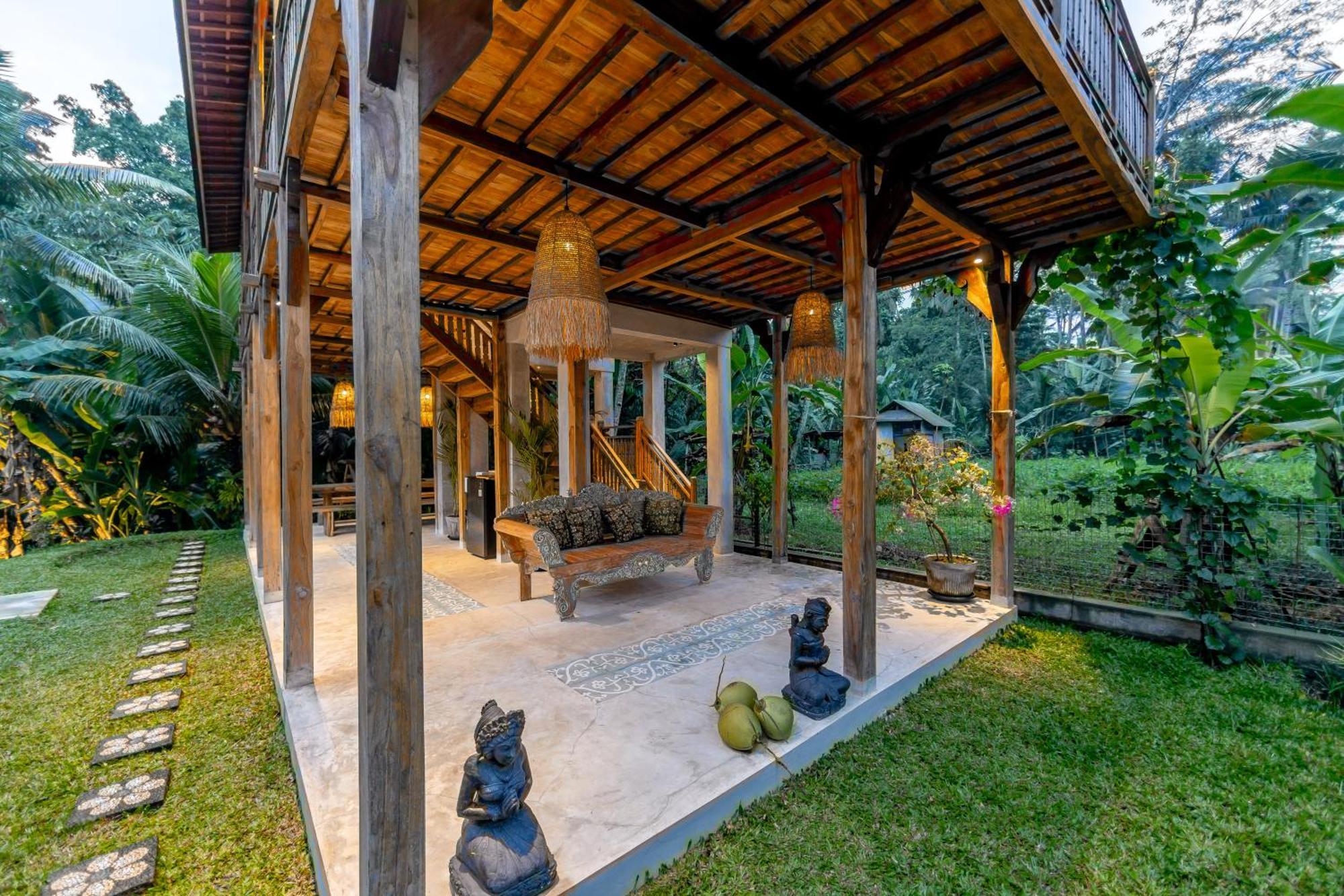 Rumah Guci Ubud  Bagian luar foto